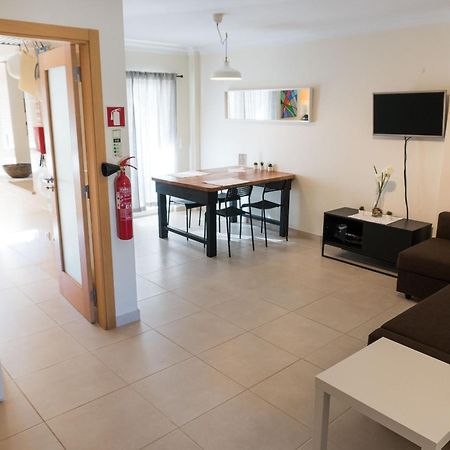 Apartments Baleal: Sunshine By The Pool Ferrel  Eksteriør billede